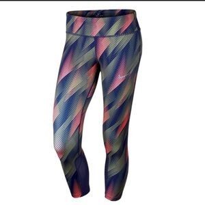 Nike Women's Vibrant Patterned Leggings